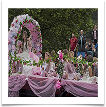ROSE QUEEN - Des Hawley